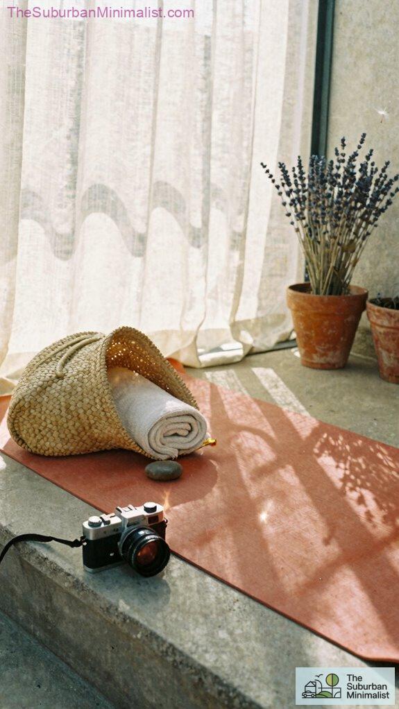 intentional simple minimal living